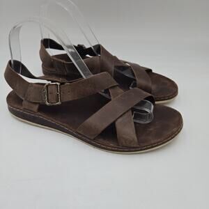 Chaco Women's Size 9 M Brown Leather Strappy Sandals With Buckle Casual Flat